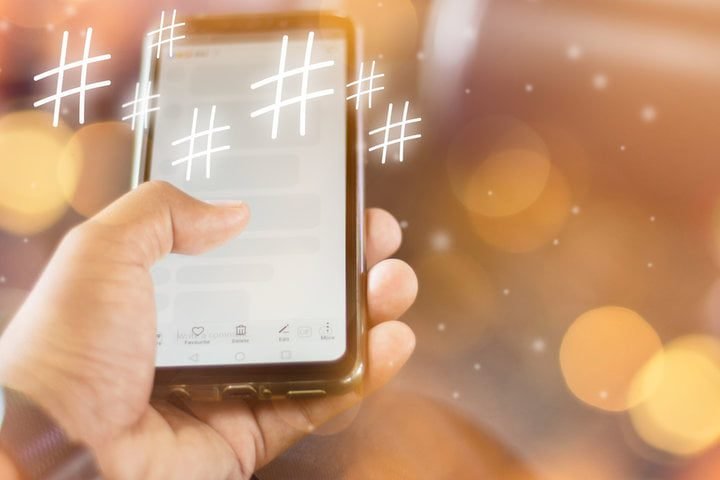 use hashtags in online content writing jobs